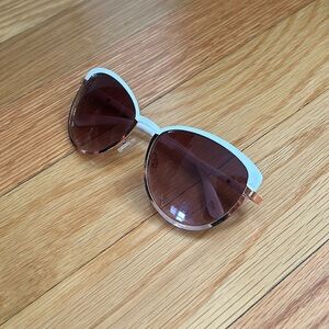 White & Rose gold Jessica Simpson Sunglasses